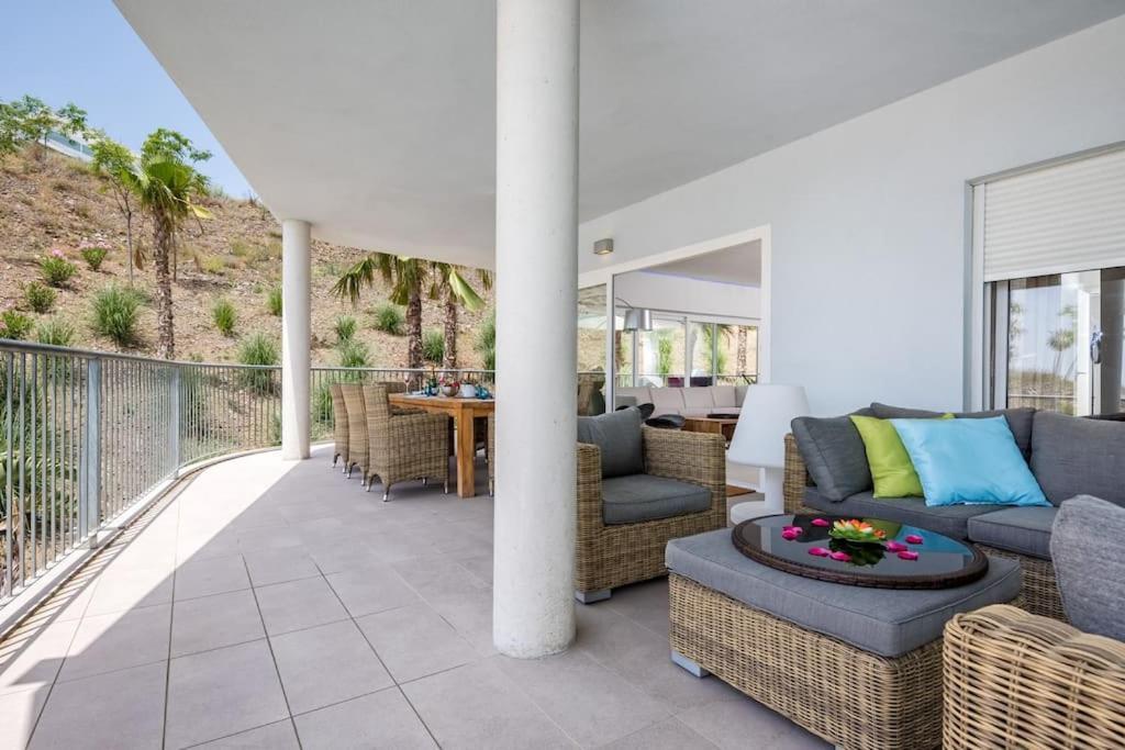 Apartment Seaview Luxury 2 Bedrooms In Reserva Del Higueron