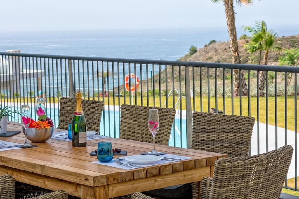 Seaview Luxury 2 Bedrooms In Reserva Del Higueron *