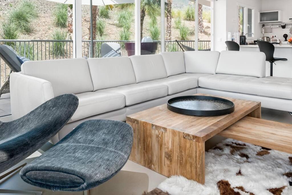 Seaview Luxury 2 Bedrooms In Reserva Del Higueron Benalmádena